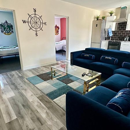 Wizards Corner Spacious 3 Bed Near Watford Junction Exteriör bild